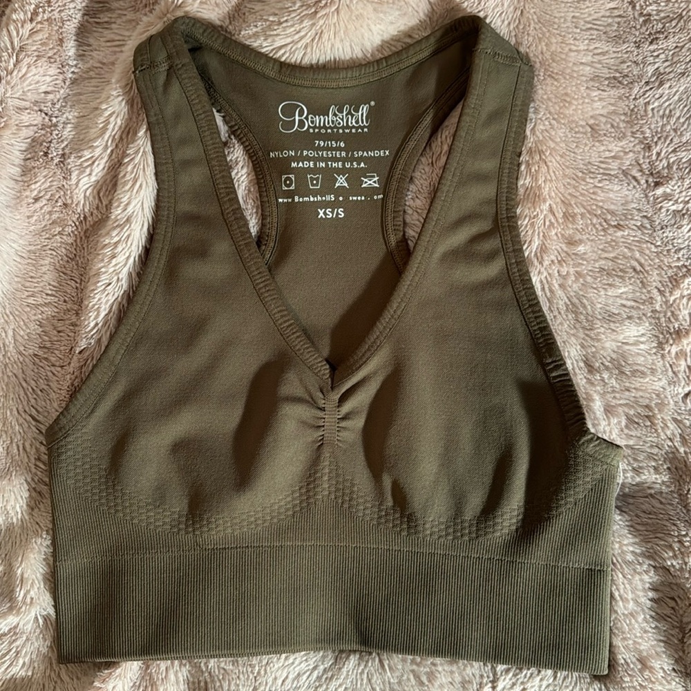 XS/S bombshell sports bra